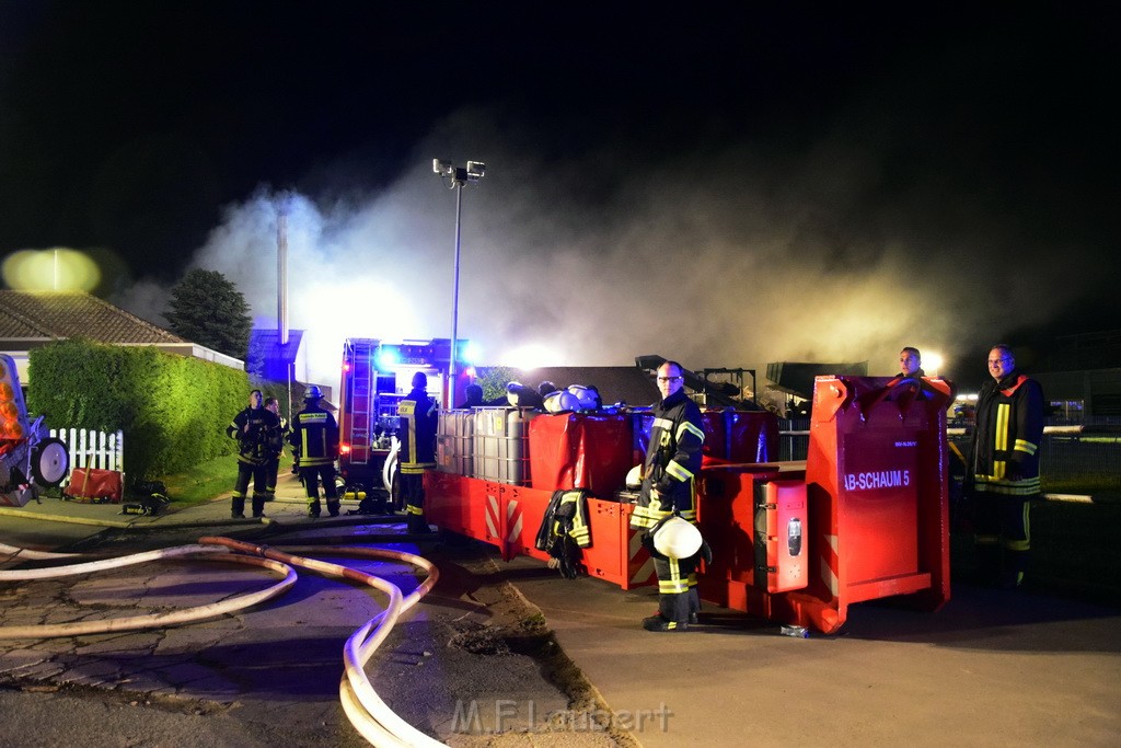 Feuer 4 Pulheim Sinnersdorf Chorbuschstr P158.JPG - Miklos Laubert